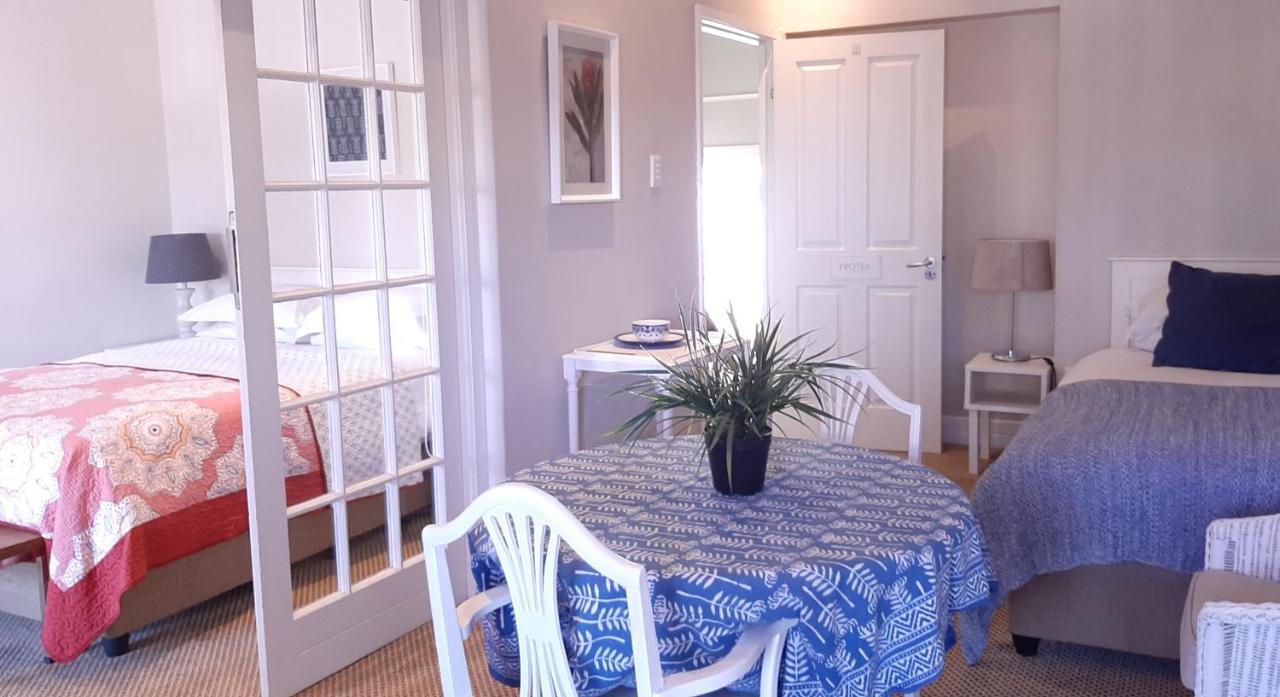 Deluxe Triple Room Balcony