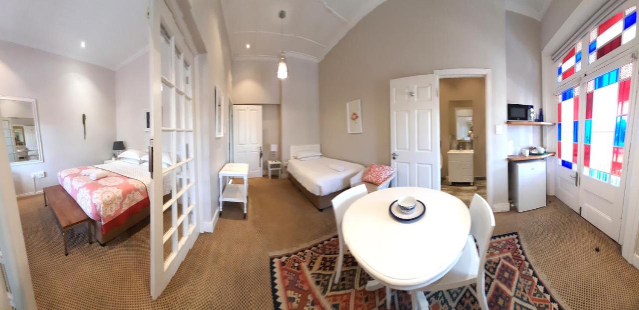 Deluxe Triple Room Balcony